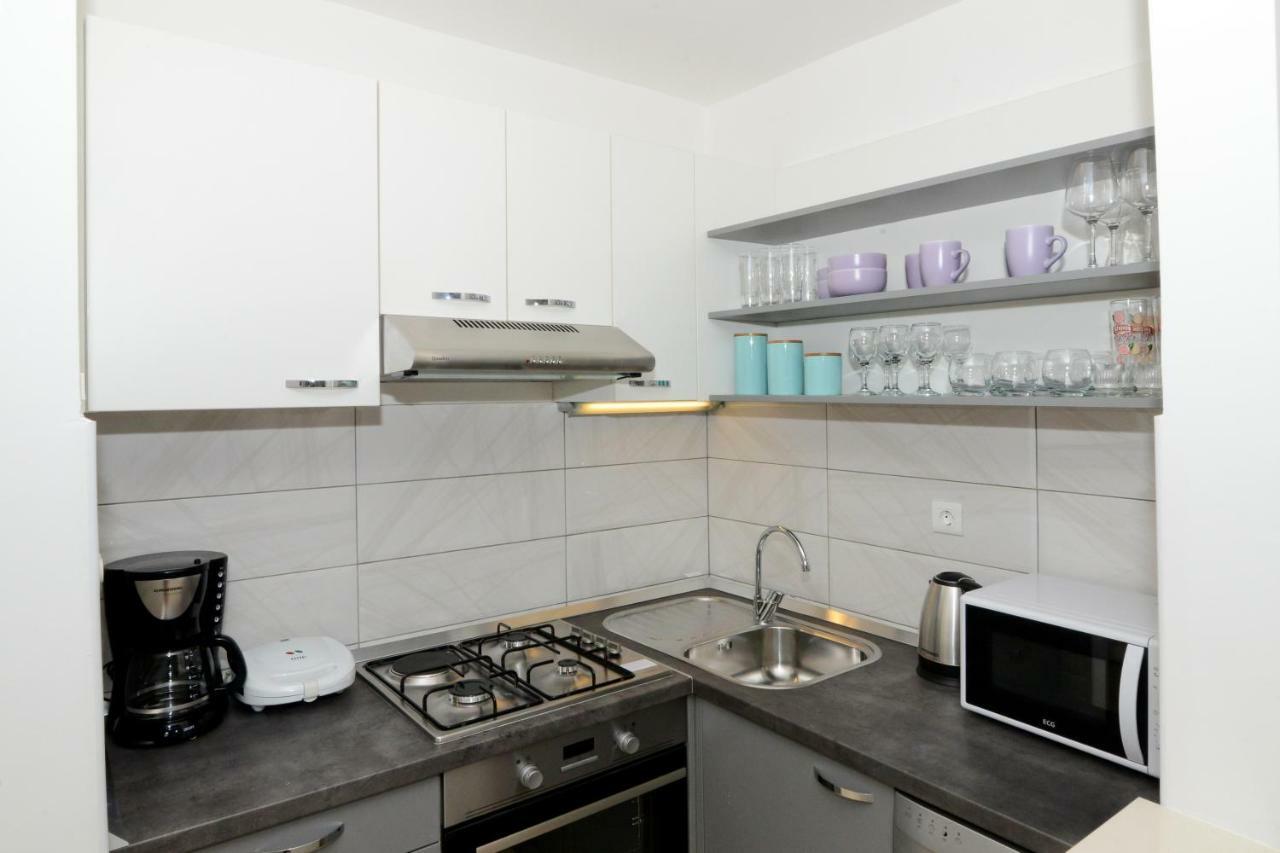 Neluna Apartman Zára Kültér fotó
